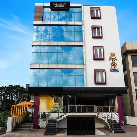 Super Townhouse Hbr Layout バンガロール エクステリア 写真