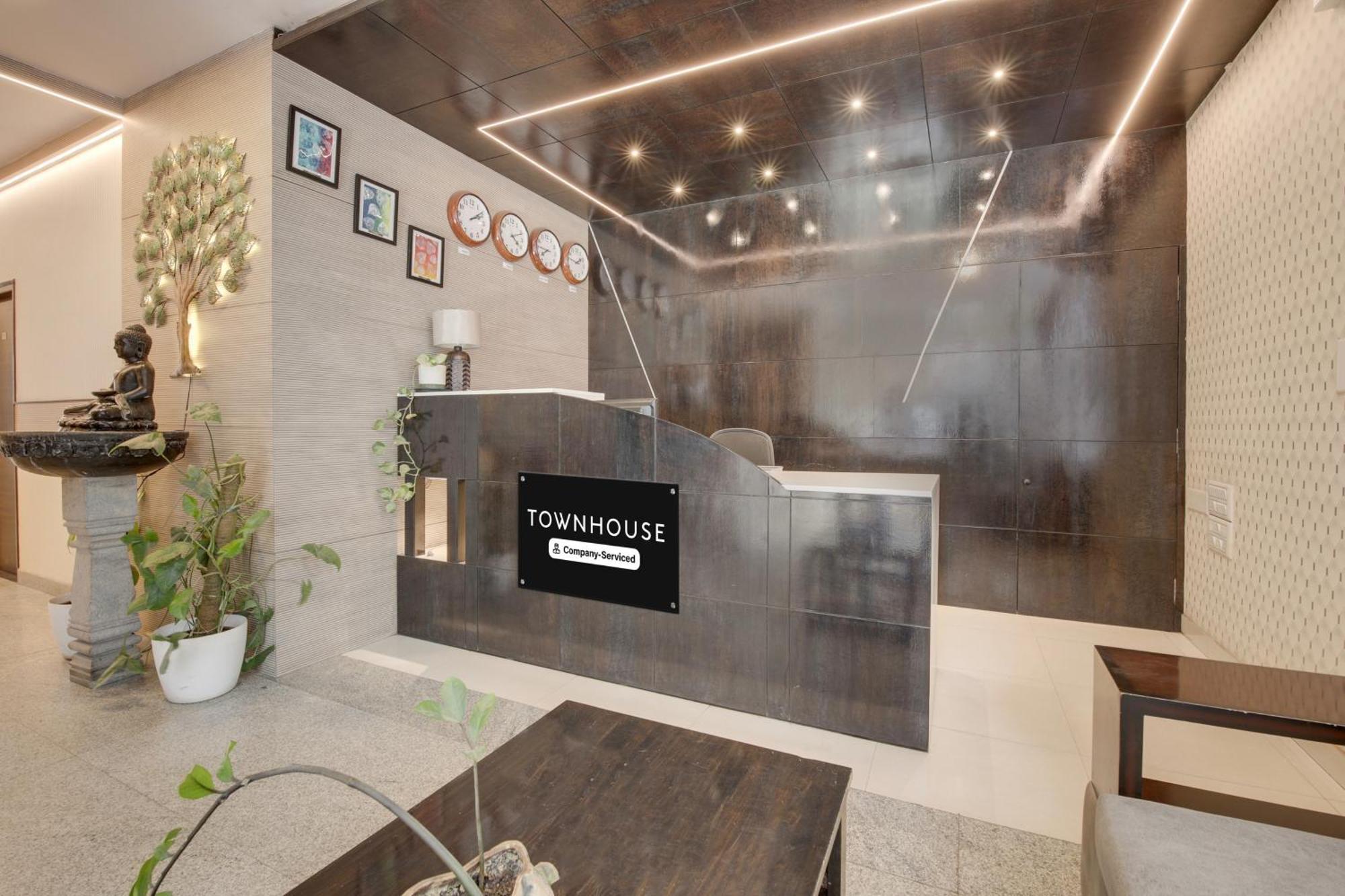 Super Townhouse Hbr Layout バンガロール エクステリア 写真